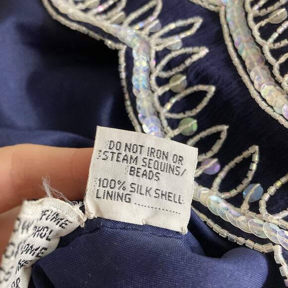 Vintage Frank Usher Women's‎ Navy Silver Details Silk Beaded Top Size S Dressy - Picture 6 of 12